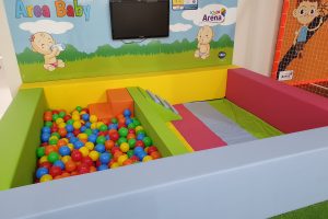 Área Baby Arena Kids diversão para todos os tamanhos.